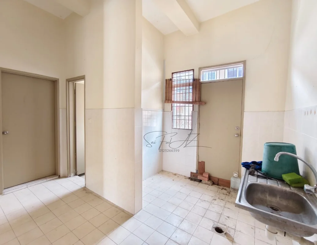 Taman Lavender Height