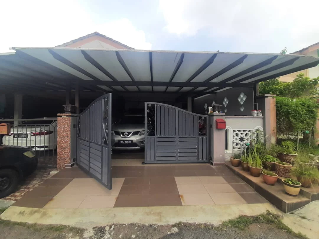 Teres Setingkat Taman Matahari Indah