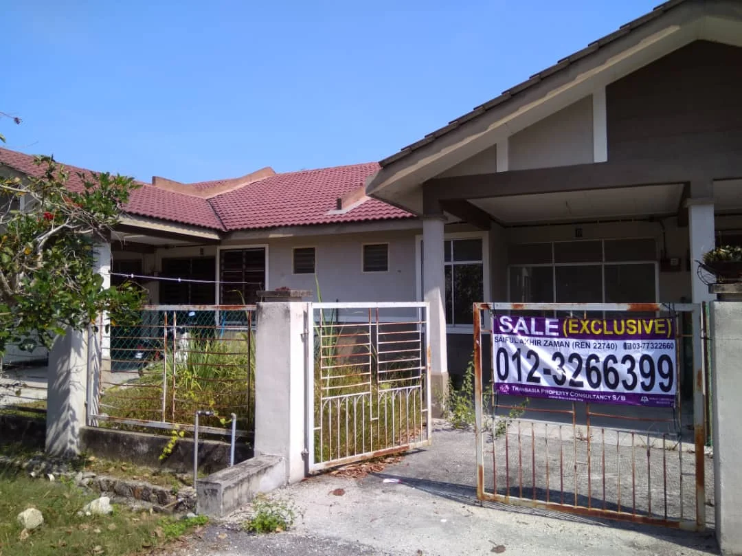 Teres Setingkat Taman Desa PD